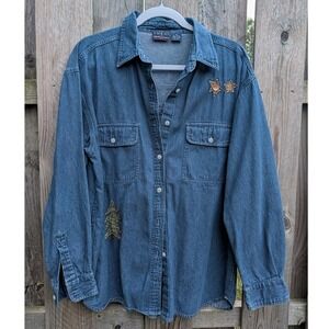 AMRAV Blue Denim Button Up Shirt XL Excellent Moon Stars Pine Tree Patch